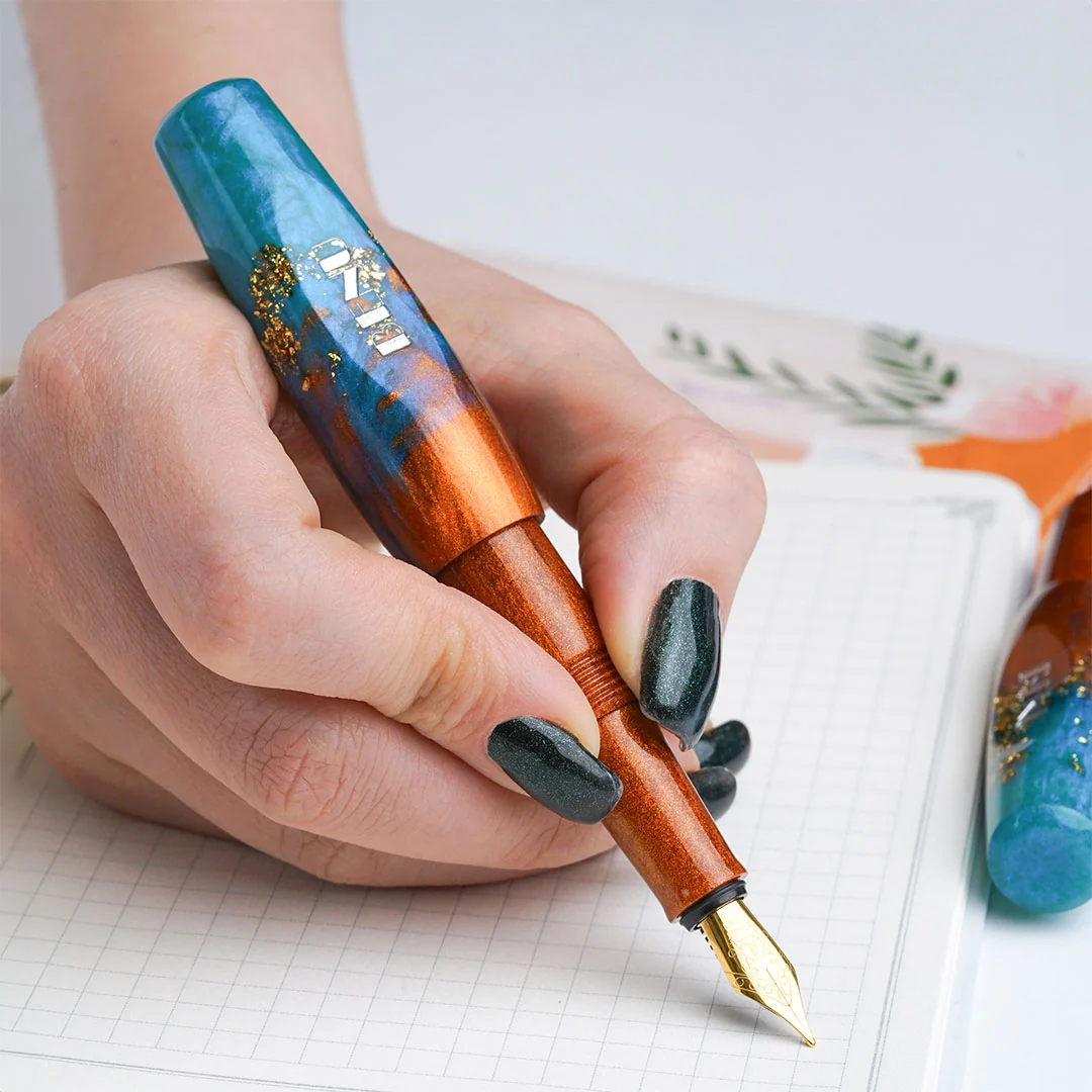 Benu Pixie Pocket Fountain Pen Aurora Gold - Image 4