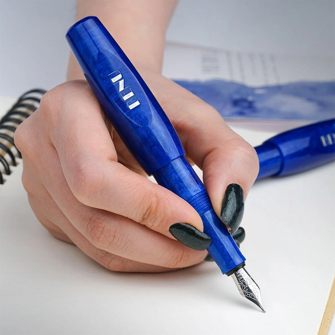 Benu Pixie Pocket Fountain Pen Royal Blue - Image 2