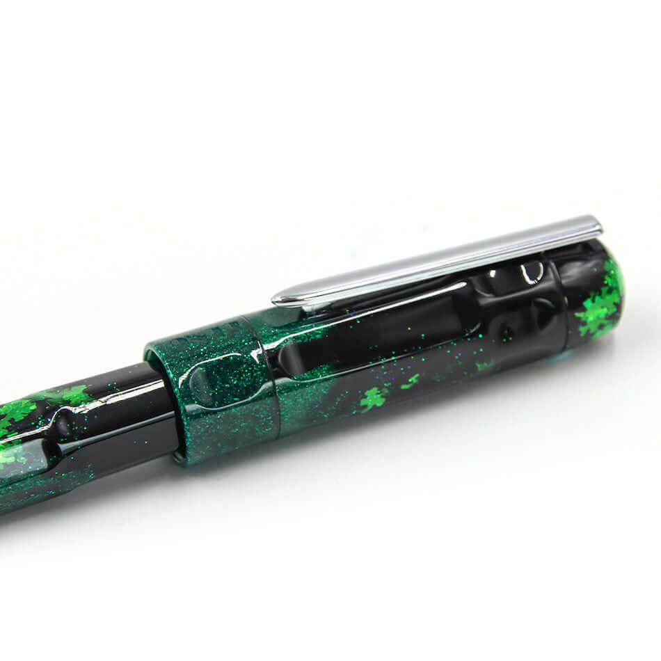 Benu Talisman Fountain Pen Four-Leaf Clover - Image 4