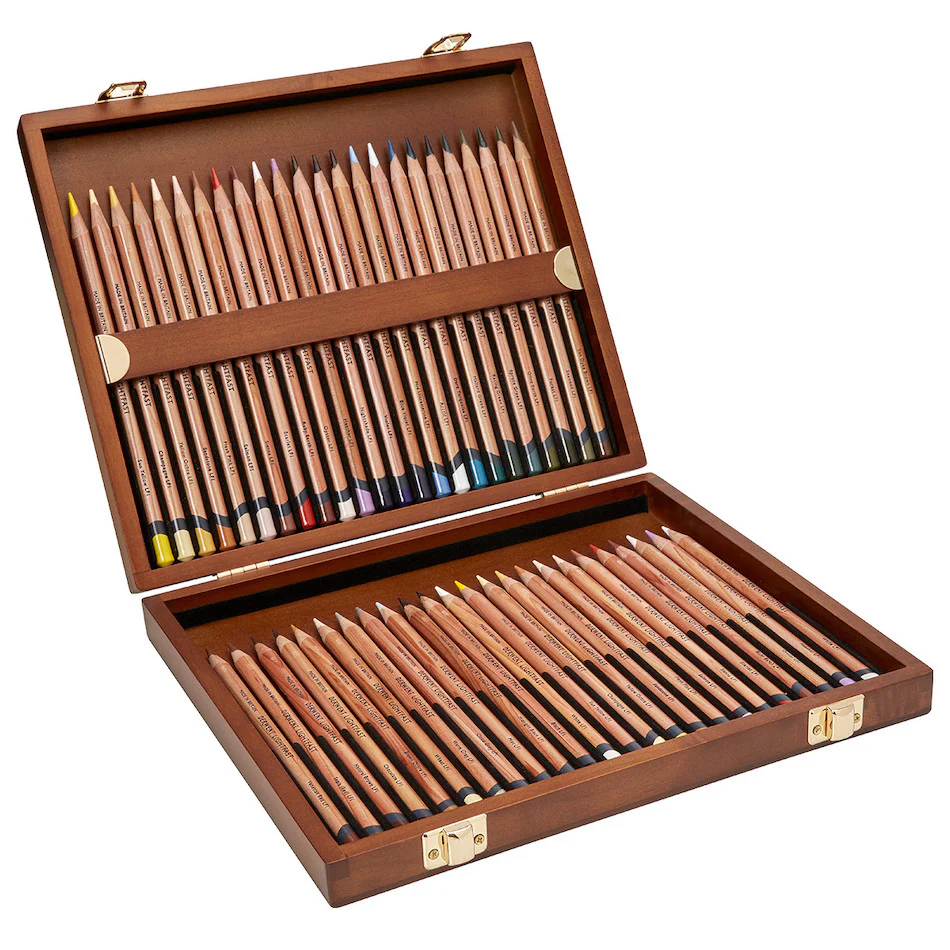 Derwent Lightfast Coloured Pencils Wooden Box of 48