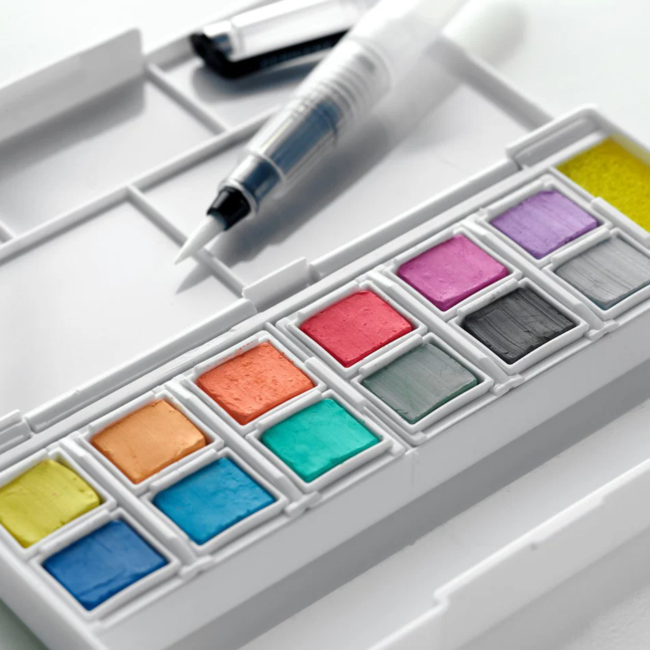 Derwent Pastel Shades Paint Pan Set - Image 2