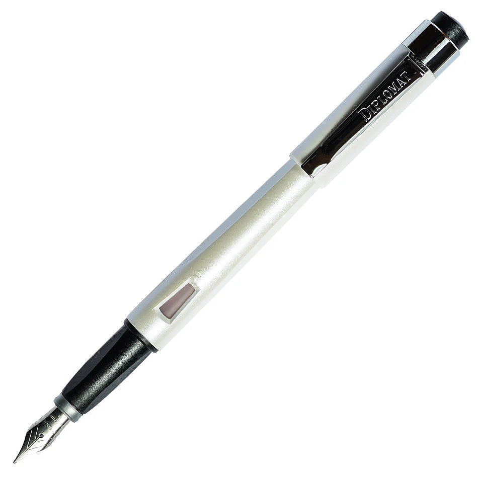 Diplomat Magnum Fountain Pen Pearl White