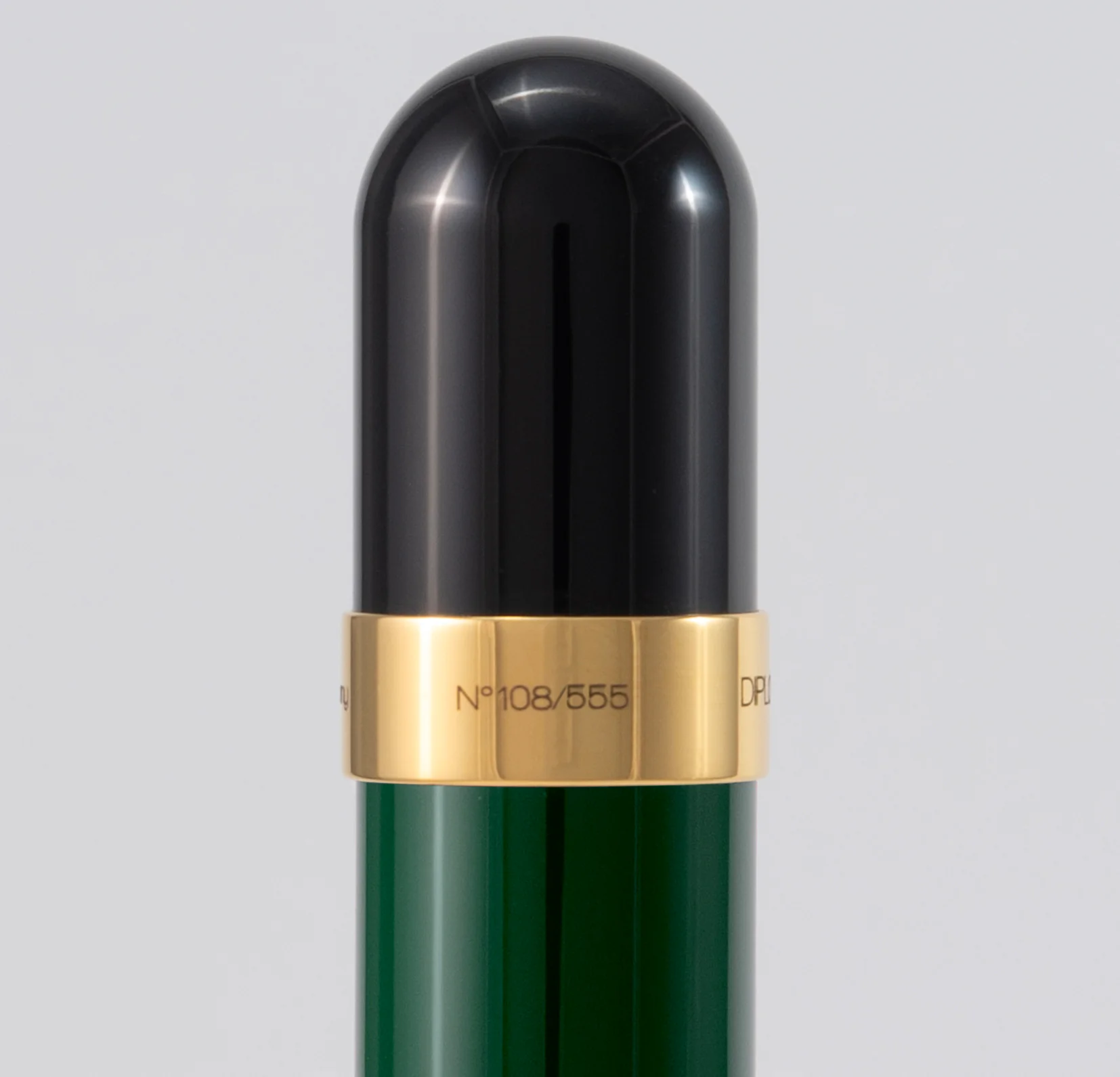 Diplomat XO Fountain Pen Racing Green Lacquered - Image 3