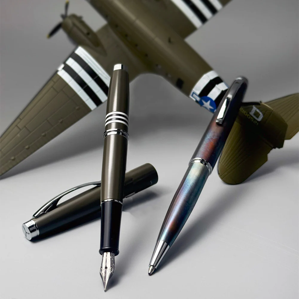 Monteverde Dakota Fountain Pen Military Green - Image 2