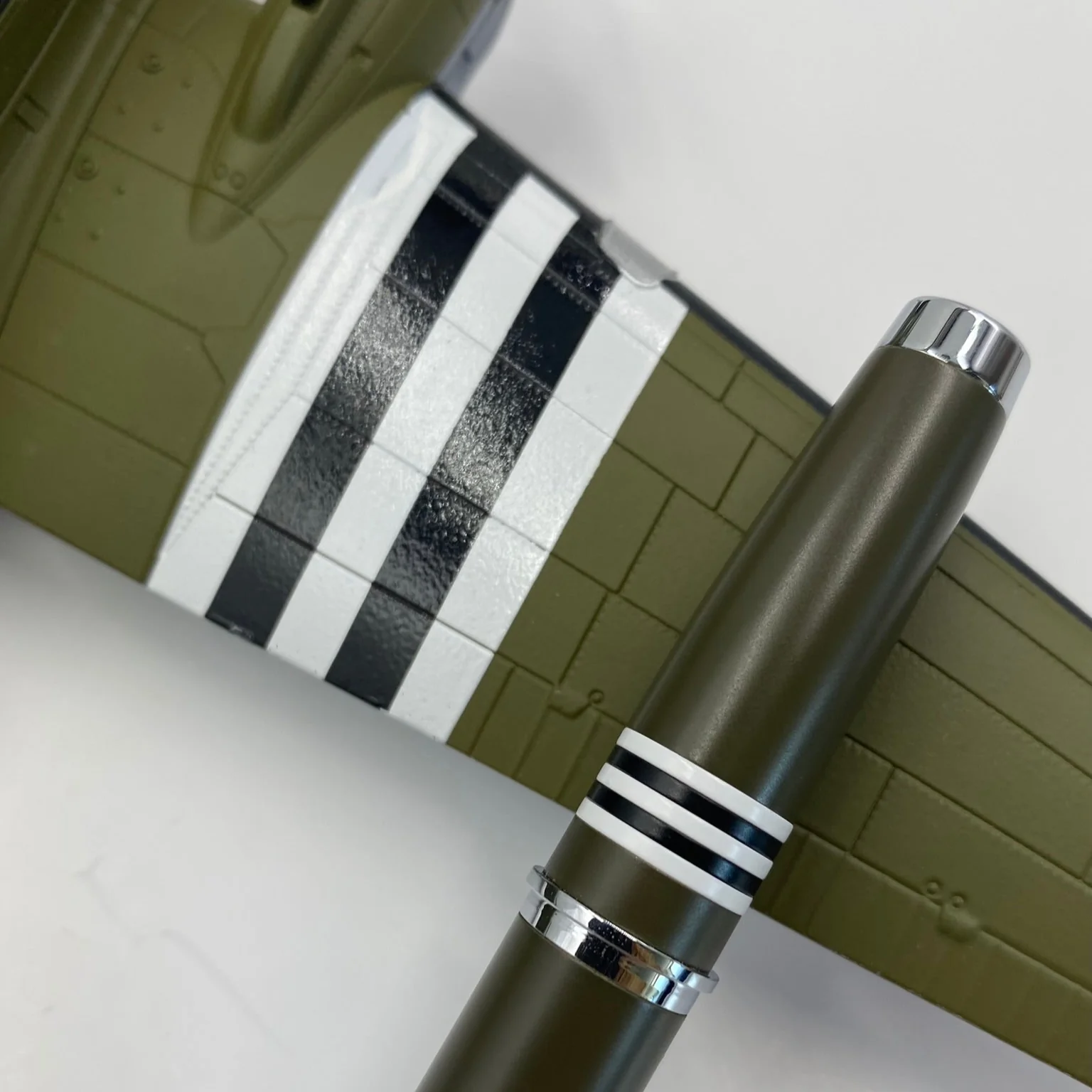 Monteverde Dakota Fountain Pen Military Green - Image 5