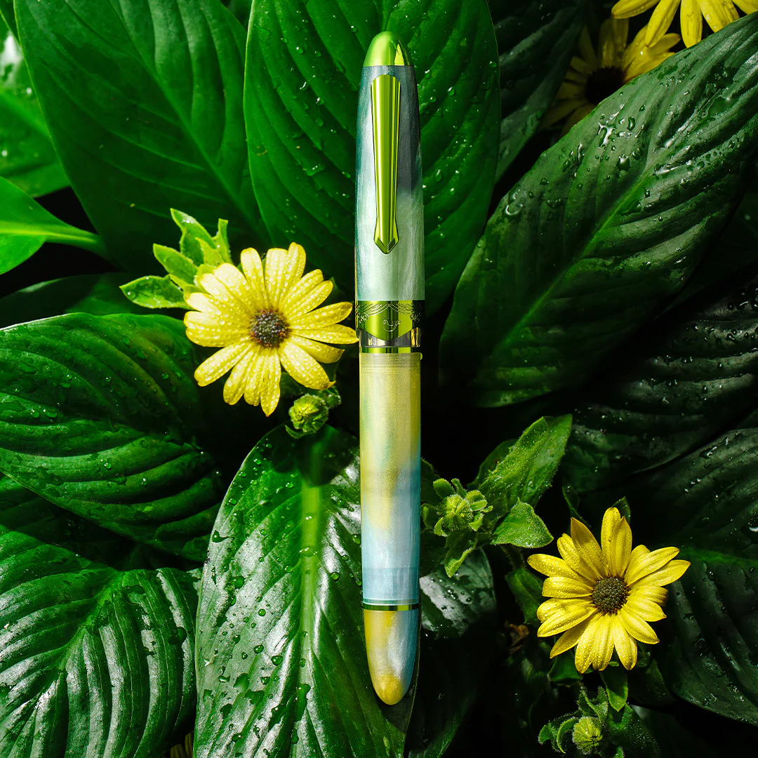 Nahvalur Horizon Fountain Pen Gaia - Image 2
