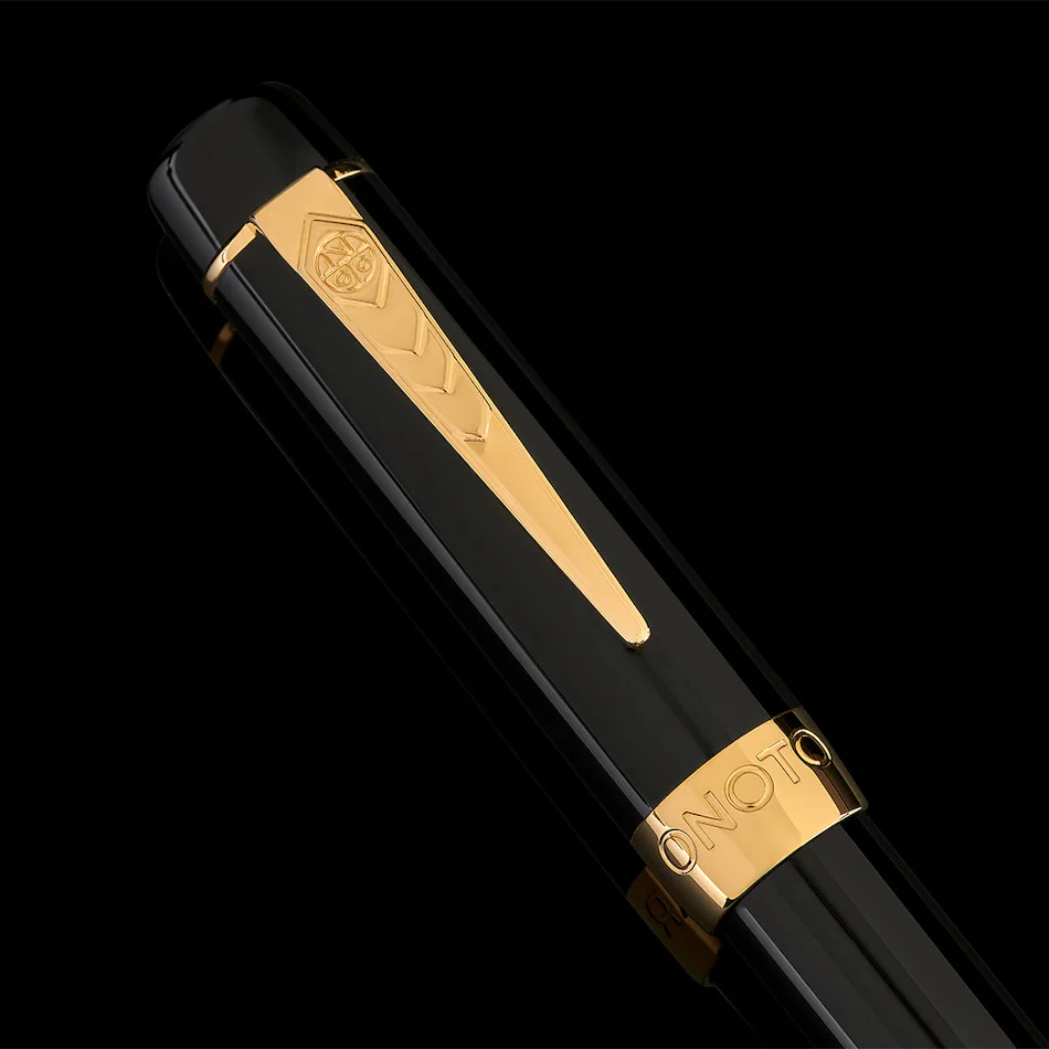 Onoto Scholar Fountain Pen Black with Gold Trim - Image 5