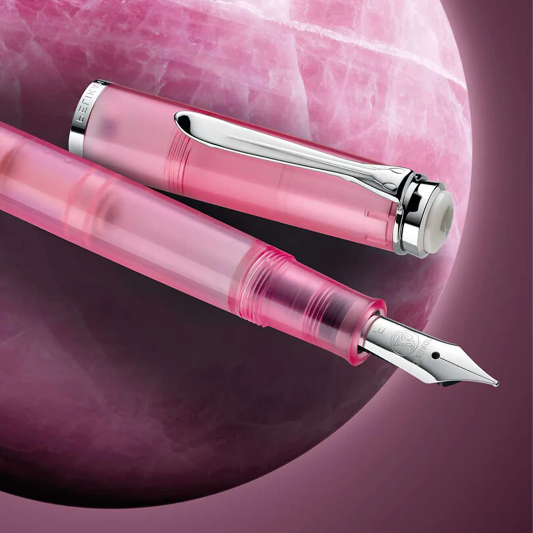 Pelikan Classic M205 Fountain Pen Rose Quartz - Image 2