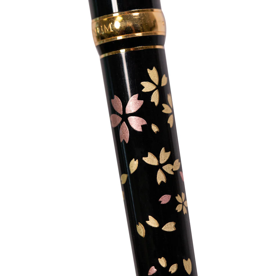Platinum Kanazawa-Haku Fountain Pen Swirling Petals of Cherry Blossom - Image 5
