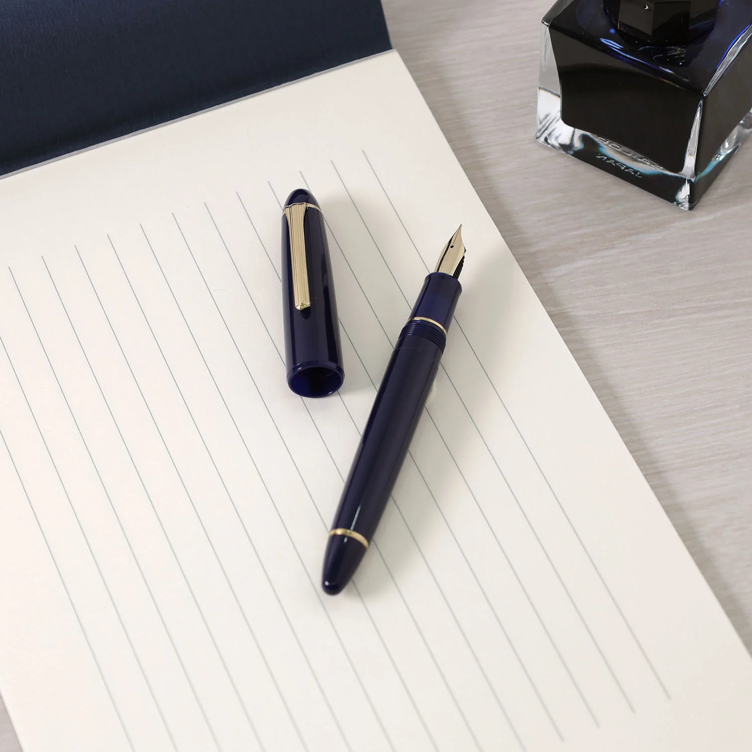 Sailor 1911 Large Casual Fountain Pen Muted Blue with Gold Trim Steel Nib - Image 3