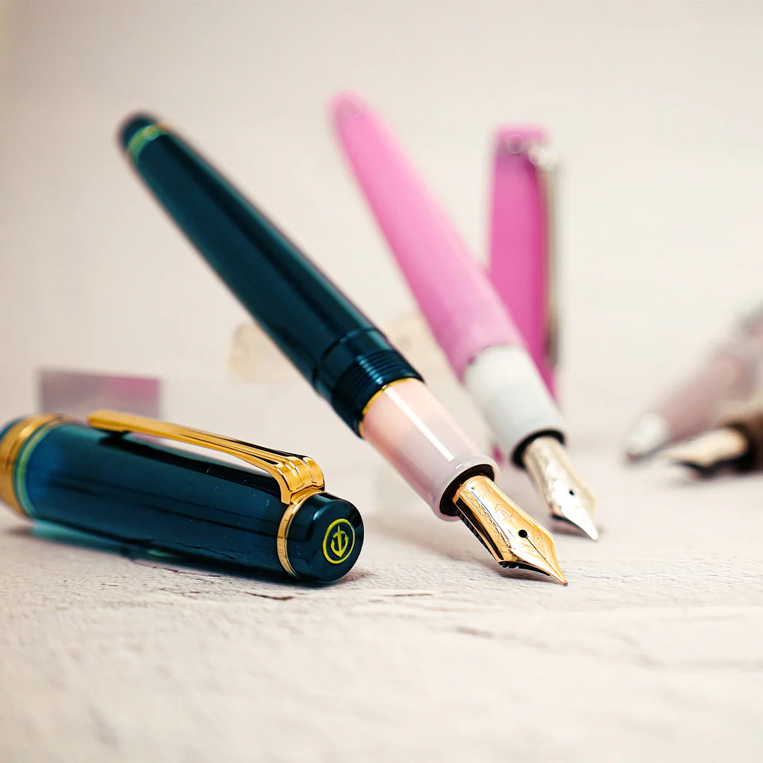 Sailor Professional Gear Slim Fountain Pen Shikiori Sansui Nadeshiko 14k Nib - Image 2