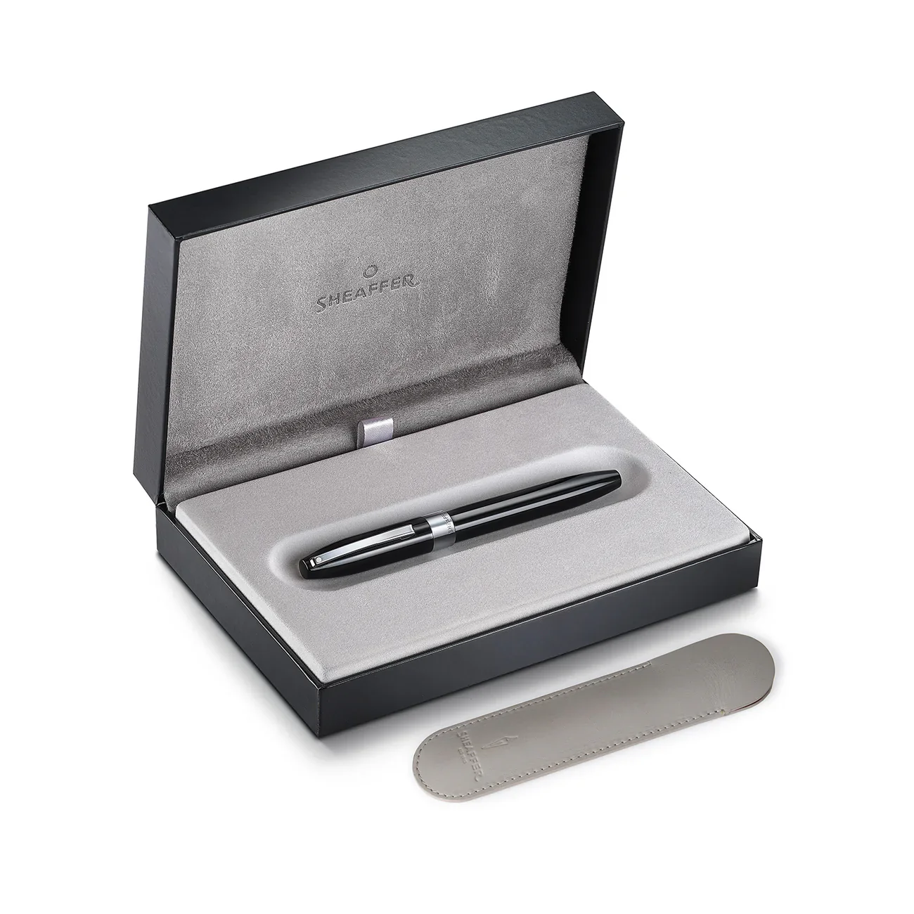 Sheaffer Legacy Fountain Pen Black with Chrome Trim and Leather Case Medium - Image 9